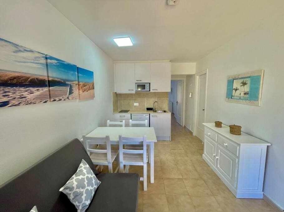 Pura Vida Apartamento Con Piscina Cala'N Blanes  Exteriér fotografie